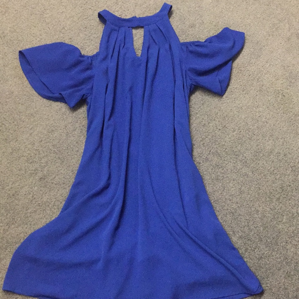 Electric blue party dress😍